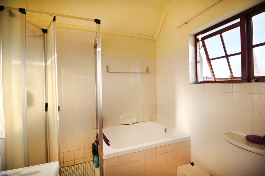 3 Bedroom Property for Sale in Heiderand Western Cape